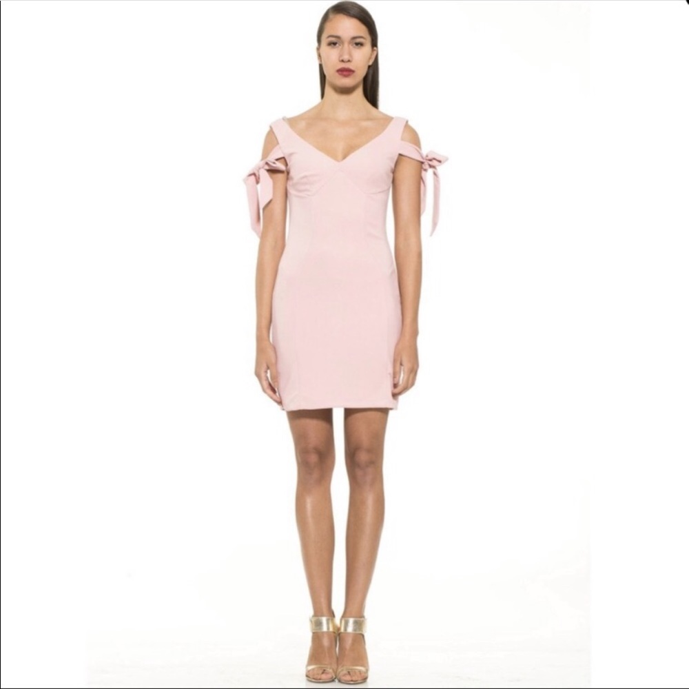 Alexia Admor Courtney tie-sleeve bodycon dress